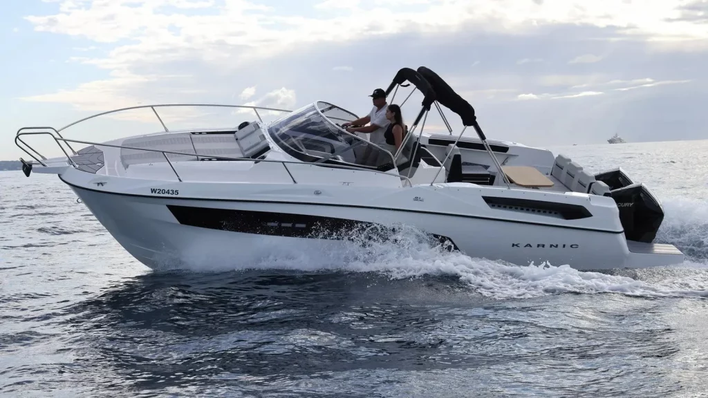 Barcos Karnic venta en Girona